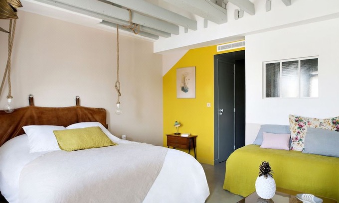 Croulebarbe Hotel | Hôtel Henriette