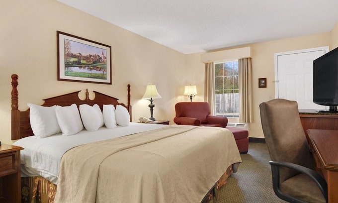 Eufaula Hotel | Baymont by Wyndham Eufaula