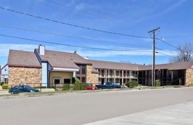 Ada Hotel | Raintree Inn