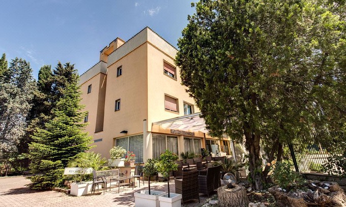 Suburbio IX Aurelio Hotel | Scheppers Hotel&Hostel