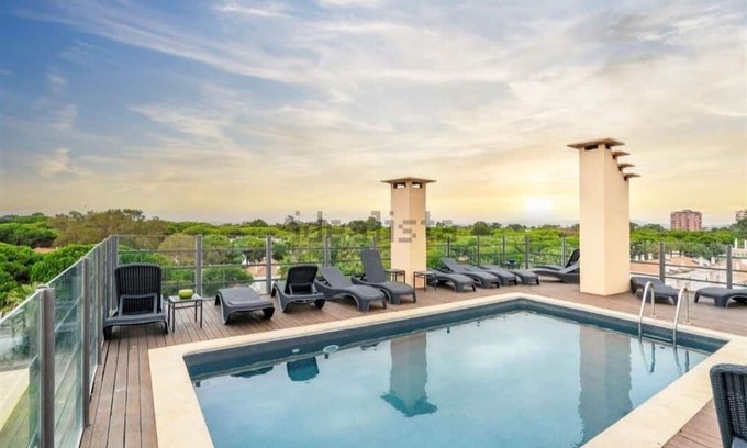 Fornos Condo | Apartment with pool near the beach. Pets accepted.