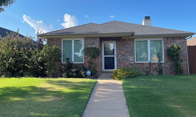 Lubbock House | A Serendipty on your adventure!