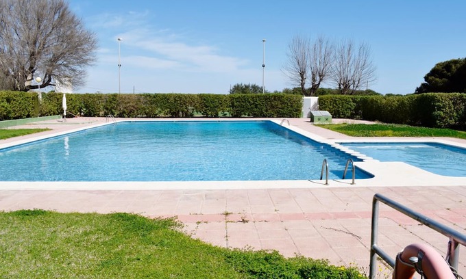 Los Belones House | Enjoy an unforgettable time in this vacation home not far from the sea.