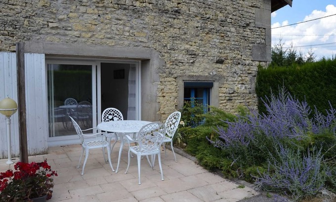 Bazincourt-sur-Saulx House | Homerez - Beautiful house for 6 ppl. at Bazincourt-sur-Saulx