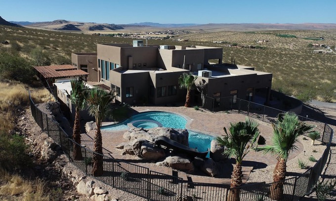 Virgin House | Rio Virgin River Villa