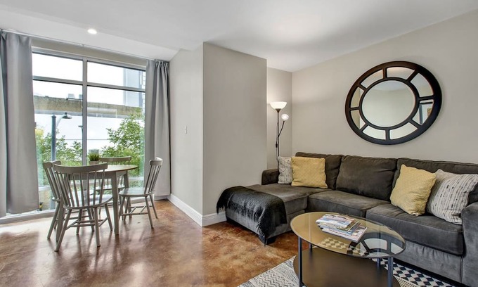 Civic District Apartment | The Littlefields by Lodgewell | Downtown Chic | A7