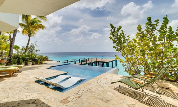 Belnem Villa | Stunning oceanfront 12 person luxury villa
