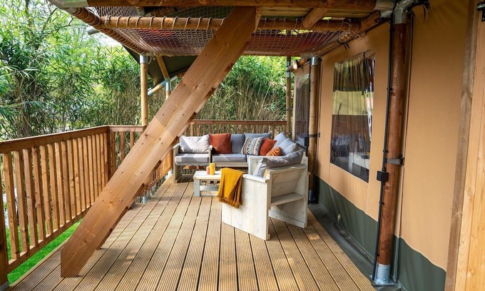 Lathum Resort | Safari Tent Ranger for eight people