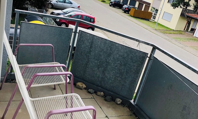 Trossingen Apartment | Gemütliche, Voll Ausgestattete Einzimmerwohnung in Trossingen