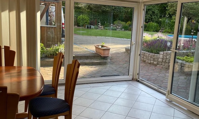 Munster im Heidekreis House | Ferienwohnung mit Eigenem Pool in der Lüneburger Heide