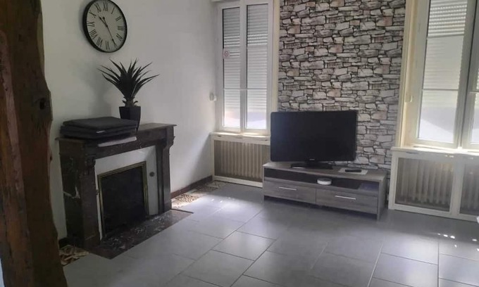 Flers House | Homerez - Welcoming House in Flers with Enclosed Garden