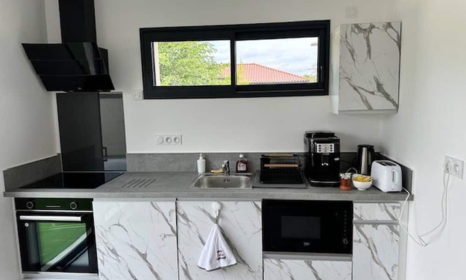 Satolas-et-Bonce Apartment | House 80 with 3 bedrooms lechaffardcom