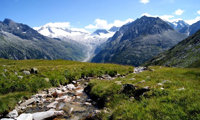 Lanersbach Apartment | Apartment 'Appartement Edelweiss' with Balcony and Wi-Fi