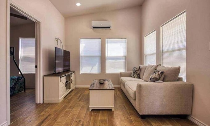 Aransas Pass Cabin | Escape to our TINY & cozy 2 bedroom cabin in Aransas Pass, perfect for families of up to 6