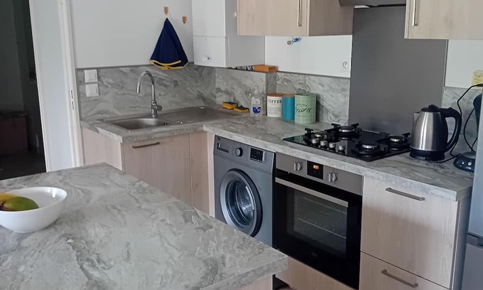 Cuers Apartment | Superbe Appartement T2 en Résidence Privée