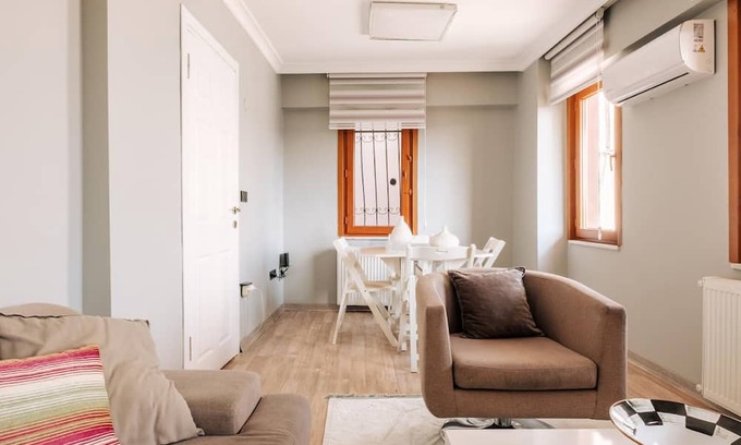 Sakarya Apartment | Duplex Flat Near Bilgi University and Golden Horn