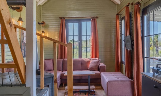 Urla House | Rustic Bungalow in Nature w Fireplace in Urla