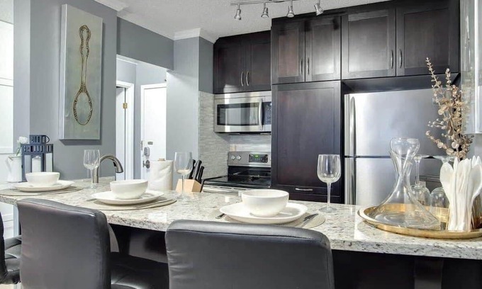 Eau Claire Apartment | Stylish Downtown Condo with Wifi and Parking