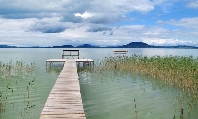 Balatonkeresztur House | Beautiful private villa for 5 guests with WIFI, TV, terrace and parking