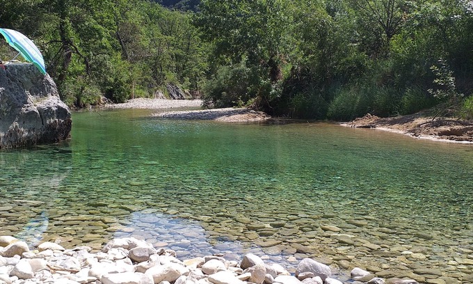 Salavas House | Holiday Home 'Villa L'opaline' with Mountain View, Wi-Fi and Air Conditioning