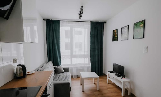 Pradnik Czerwony Apartment | Lublańska Cosy Studio #2A