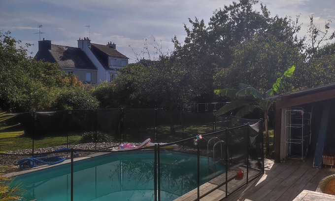 Lanester House | 1930s family home near the sea