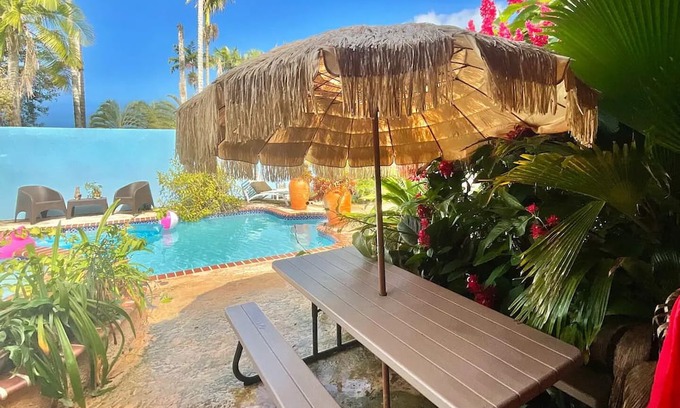 Bouvet Island House | Entire house with pool