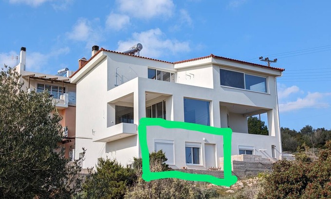 Spata-Artemida Apartment | Vasiliki Studio, close to airport and expo metropolitan, seaview