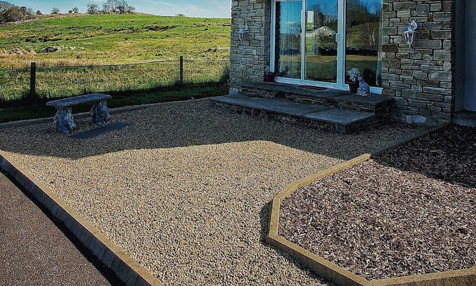 Ballyshannon Apartment | Cosy modern home situated in the stunning peaceful Donegal countryside