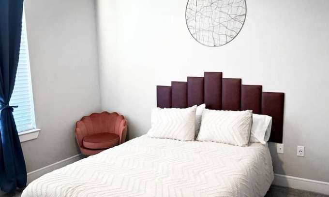 Addicks Apartment | the Claudia II