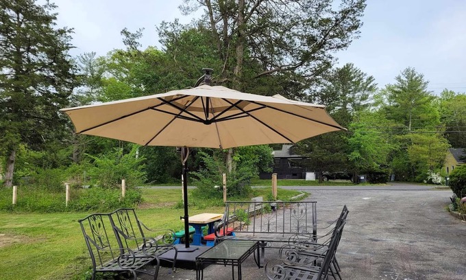 New Paltz House | Classic Getaway