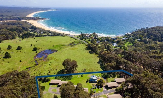 Barragga Bay Apartment | Cuttagee Beach Cottages Unit 3