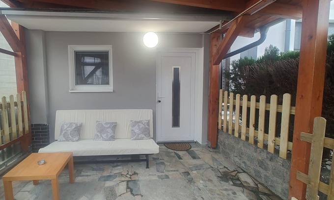 Prague 12 Apartment | Family apartment in the center of Prague - Modřany