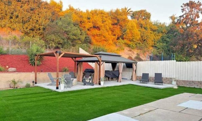 San Carlos House | Charming Oasis on Cabaret Street