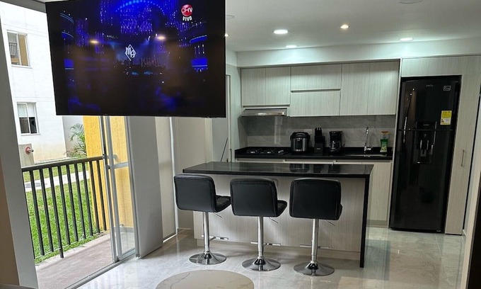 Dosquebradas Apartment | Peaceful Apartment First Floor with Pool and Grill Area in Periera-Dosquebradas