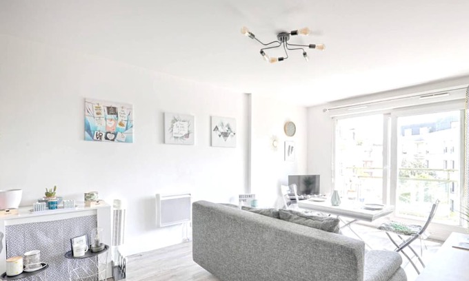 Chatillon Apartment | Homerez - Nice appartement for 4 ppl. with balcony at Châtillon