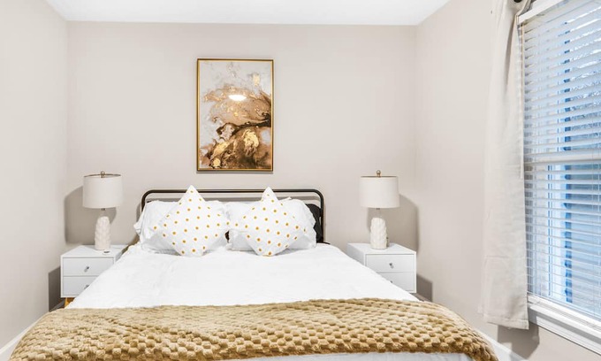 Old Irving Park House | North Carolina house