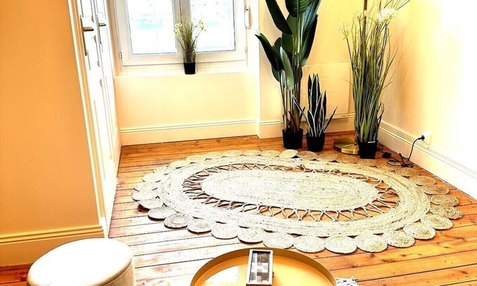 Mont d'Arene Apartment | Jardin Roosevelt #reimsgare