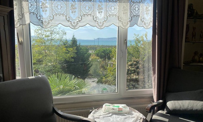 Maltepe Apartment | Wunderfull Panorama to Princess Island and seaview, close to Metro and Marmaray.