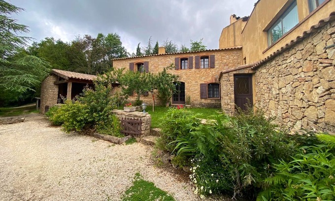 Camps-sur-l'Agly House | Homerez - Amazing house for 10 ppl. with terrace at Camps-sur-l'Agly