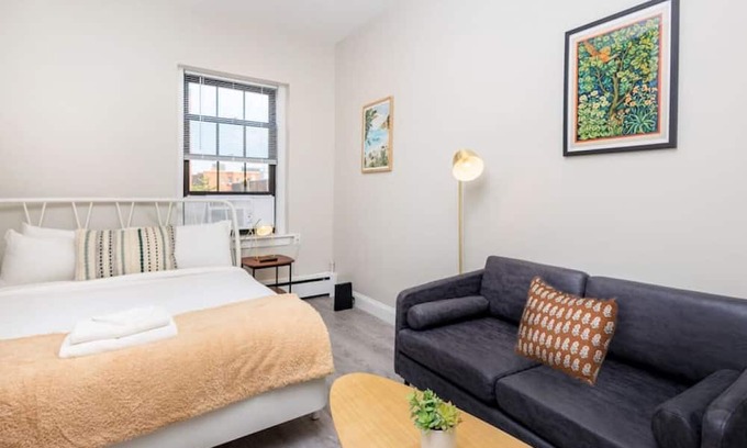 Prudential - St. Botolph Apartment | Quaint Studio Apt | Close to Fenway