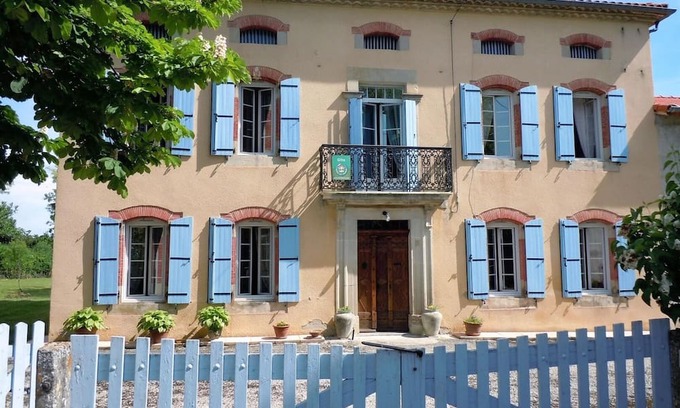 Montgey House | Auvezines - MONTGEY - Gîte