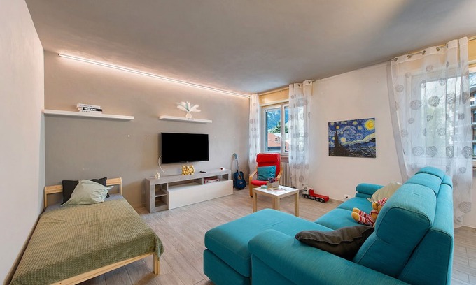 Verres Apartment | Apartment 'Residenza Tambella' with Mountain View, Balcony and Wi-Fi