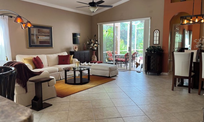 Saint Lucie West House | Charming 2-bedroom house in 55+ community in Port St. Lucie West, FL.