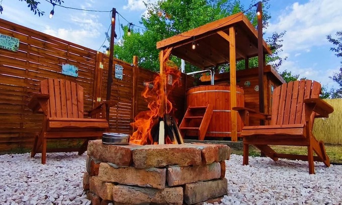 Hajduszoboszlo House | Rust - Privé tuin - Hottub - Campervan -Petfriendly