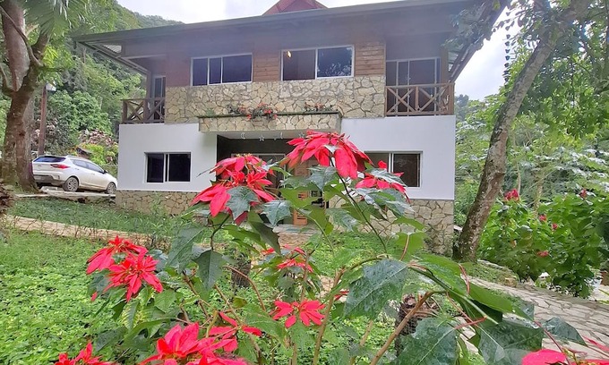 Los Cacaos Ski Chalet | Riverfront Home Perfect for Groups in the Middle of the Mountains