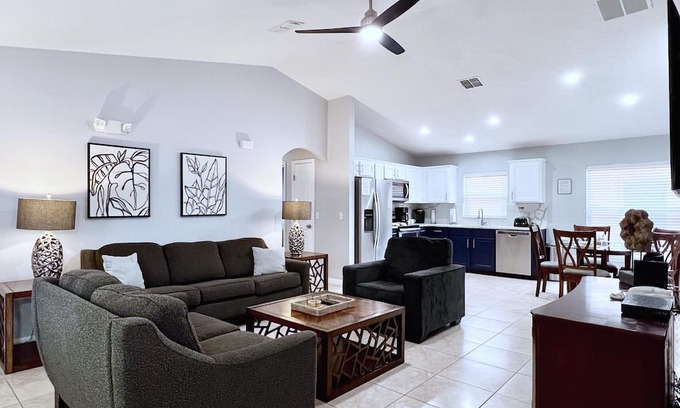 Sandy Ridge House | Terrific Value 4Bd Pool Gm Spa Hm Sandy Ridge-640B