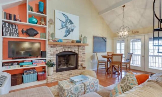Osage Beach House | Margaritaville 3BR/3BA-Pool, Golfcourse, Resort-Sleeps 10PP