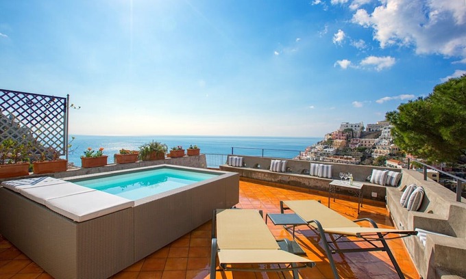 Liparlati Villa | Luxurious villa in upper Positano