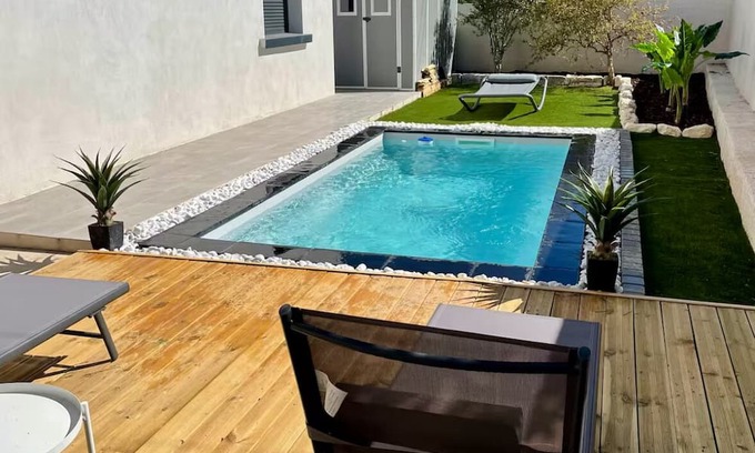 Boisseron House | Charming, QUIET ground floor villa with private pool